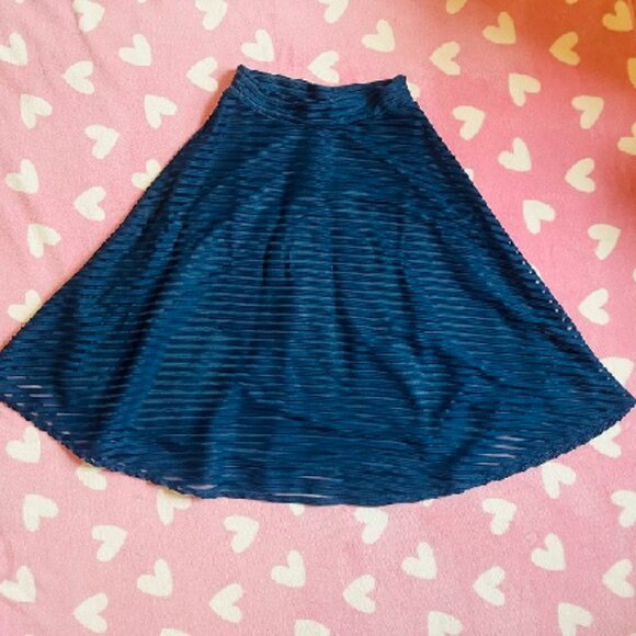 NBW Silhouette NYC striped blue A-line skirt size M - Picture 2 of 5